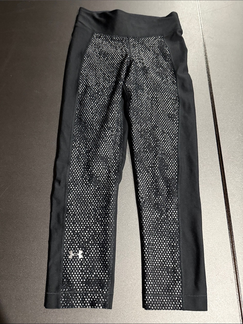 Under Armour compressions Capri pants XS